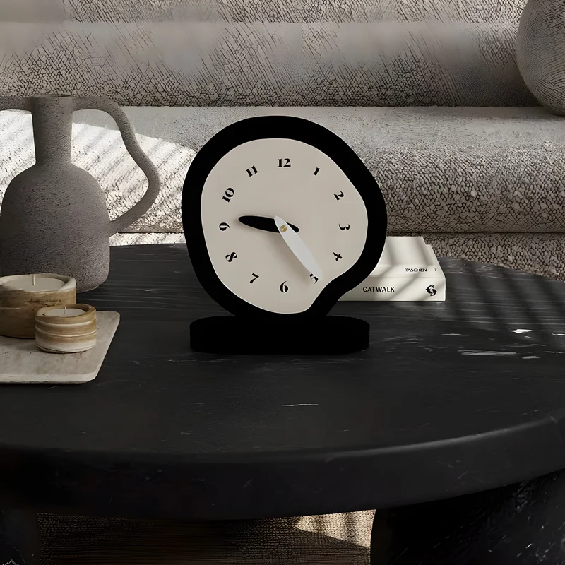 WhisperTime – Wabi Sabi bordur med lydløs urværk og minimalistisk ro