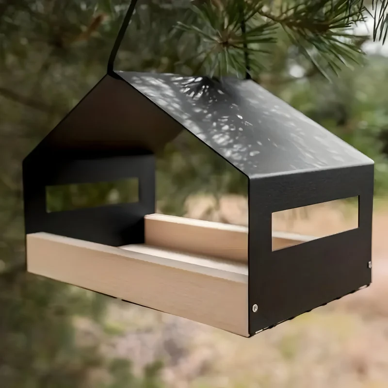 TweetWood – Hængende fuglehus med naturligt design til et livligt haveliv