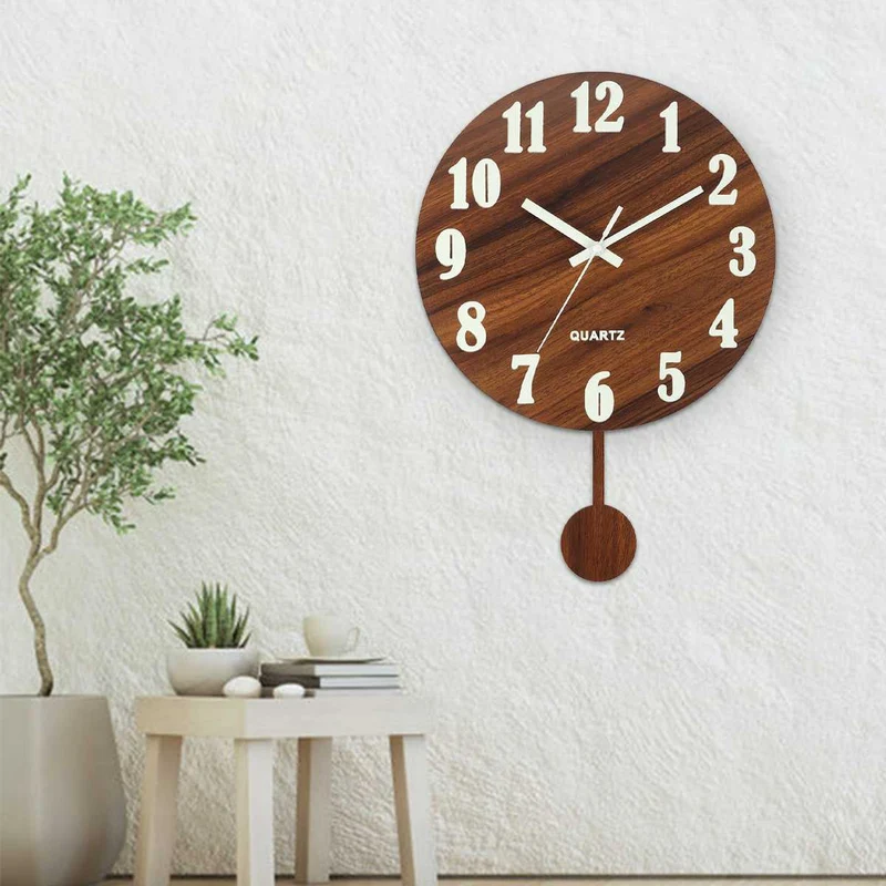 ClassicClock – Elegant bordur i træ med blødt natlys og moderne udtryk
