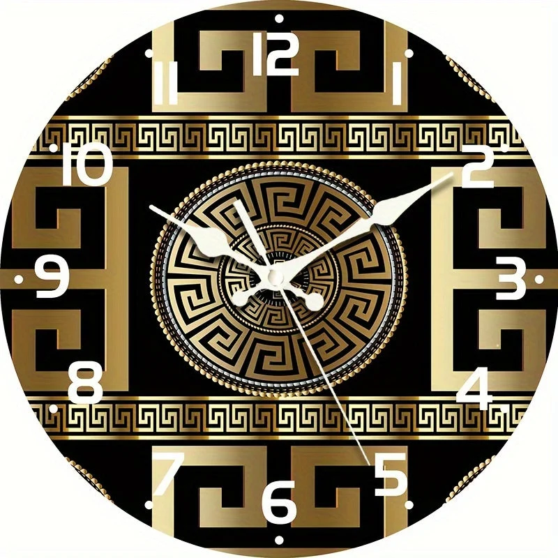 MythosTime - Sofistikeret vægur med græsk nøglemønster og diskret elegance