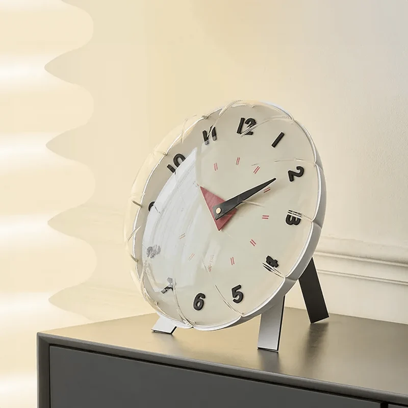 TimeBloom - Kunstnerisk vægur inspireret af bobler i moderne stil