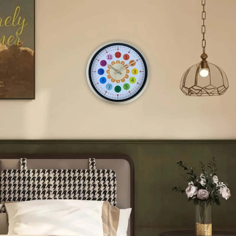 RainbowTime – Farverigt vægur med lydløs urværk til sjov læring