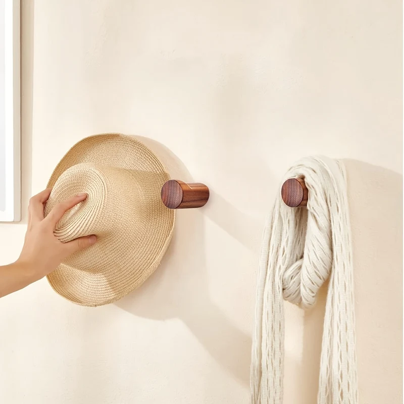 HookCraft - Vægmonterede valnøddekroge med elegant moderne design