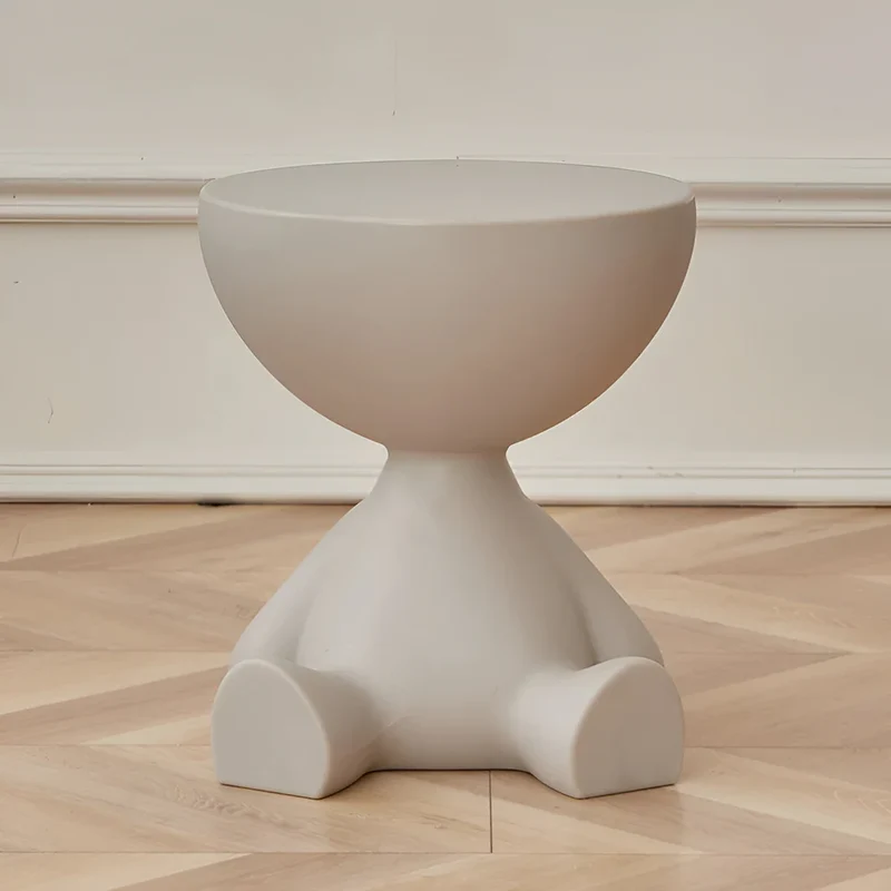 StyleNest – Rundt sidebord med moderne design og multifunktionel brug