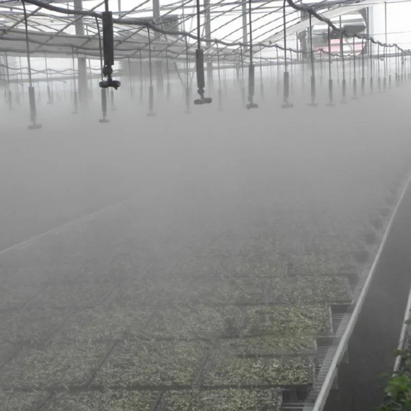 SprayMaster – Roterende vandingshoved til effektiv havepleje