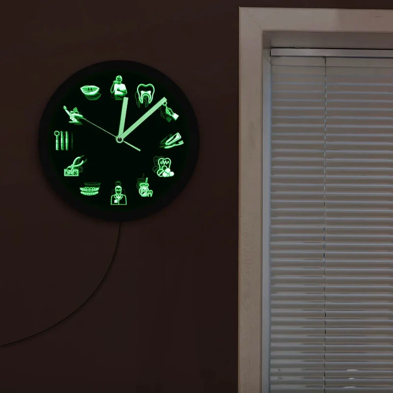PrecisionTime – Elegant LED-vægur med design af tandlægeudstyr og flerfarvet lys