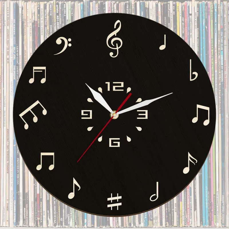 MelodyTime – kunstnerisk vægur med musiknotemotiv