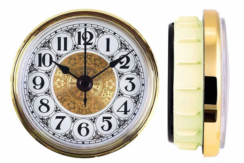 ModiCore – Kompakt moderne vægur med minimalistisk charme