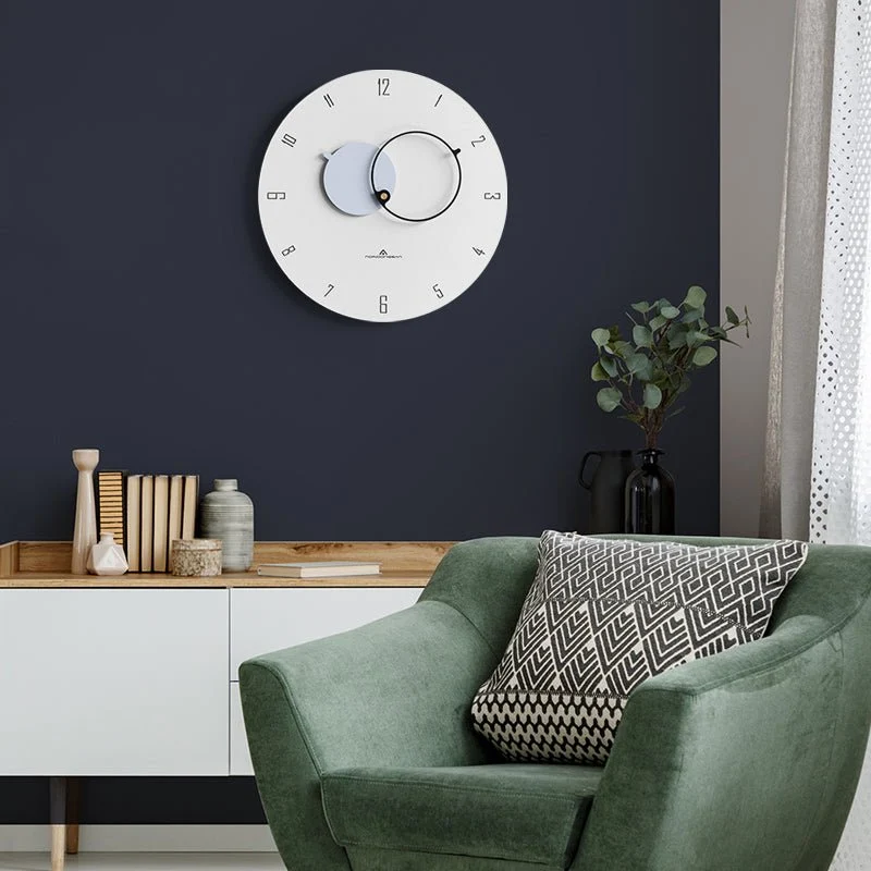 TimeLuxe – Moderne vægur med elegant stil og display