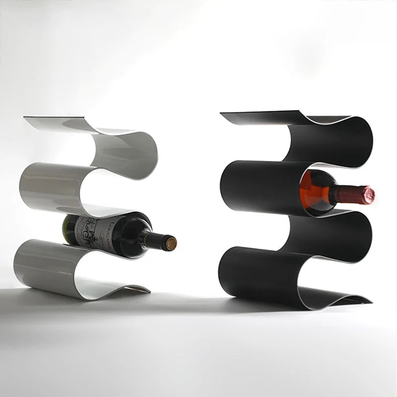 VinoCurve – moderne bordstativ med slank form til vinorganisation