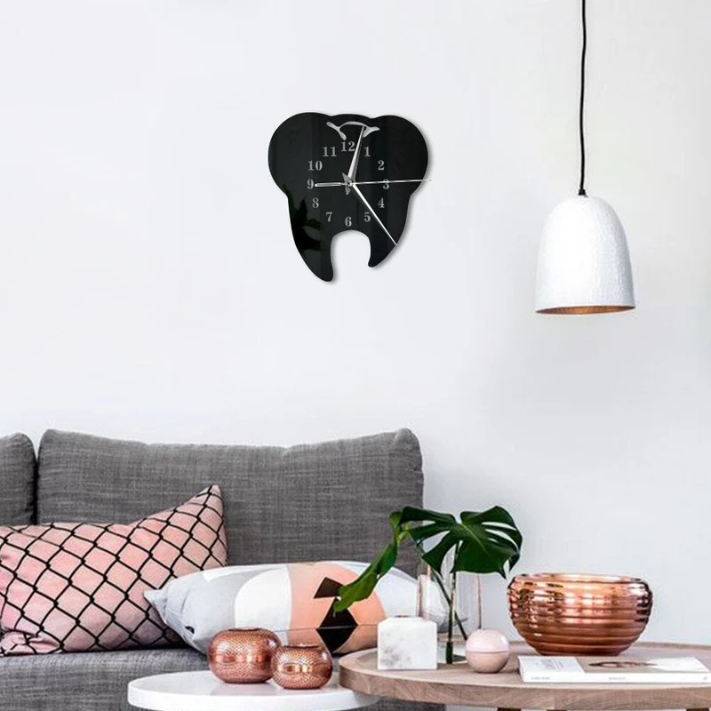 ToothTick - Moderne vægur med tænder og spejloverflade til elegante interiører