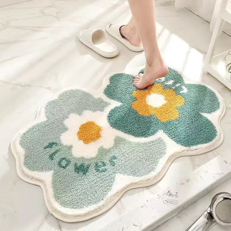 FloraMat – Farverig Blomster Mønster Non-Slip Badeværelsesmåtte for Komfort og Stil