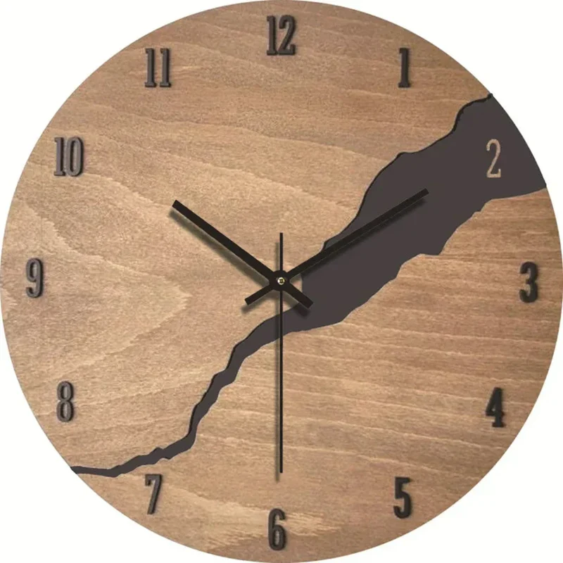 TimeCraft – Rundt vægur med store tal og rustikt design i naturligt træ