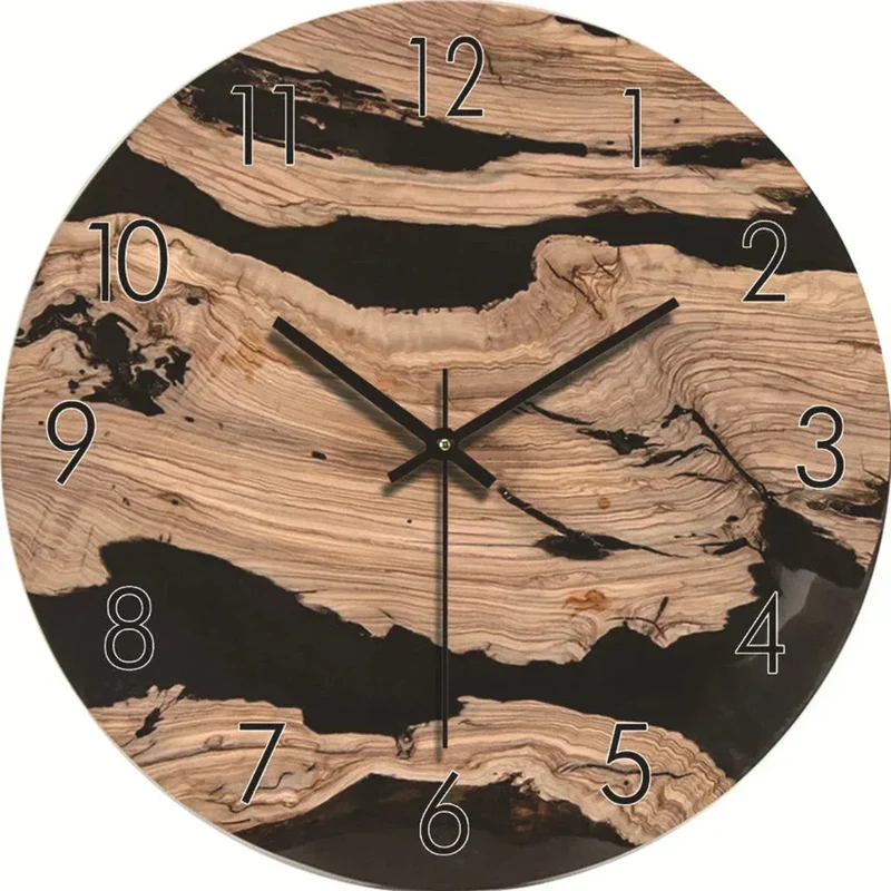 TimeCraft – Rundt vægur med store tal og rustikt design i naturligt træ