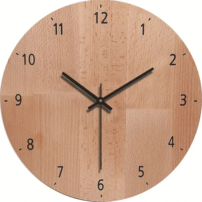 TimeCraft – Rundt vægur med store tal og rustikt design i naturligt træ