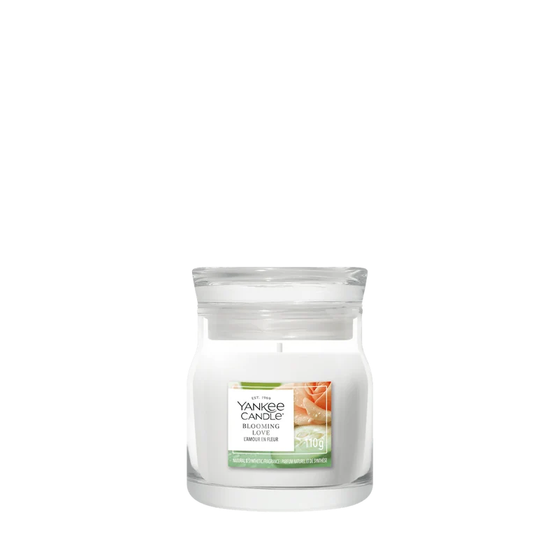 Candela Blooming Love piccola Signature 110g Bianco Yankee Candle