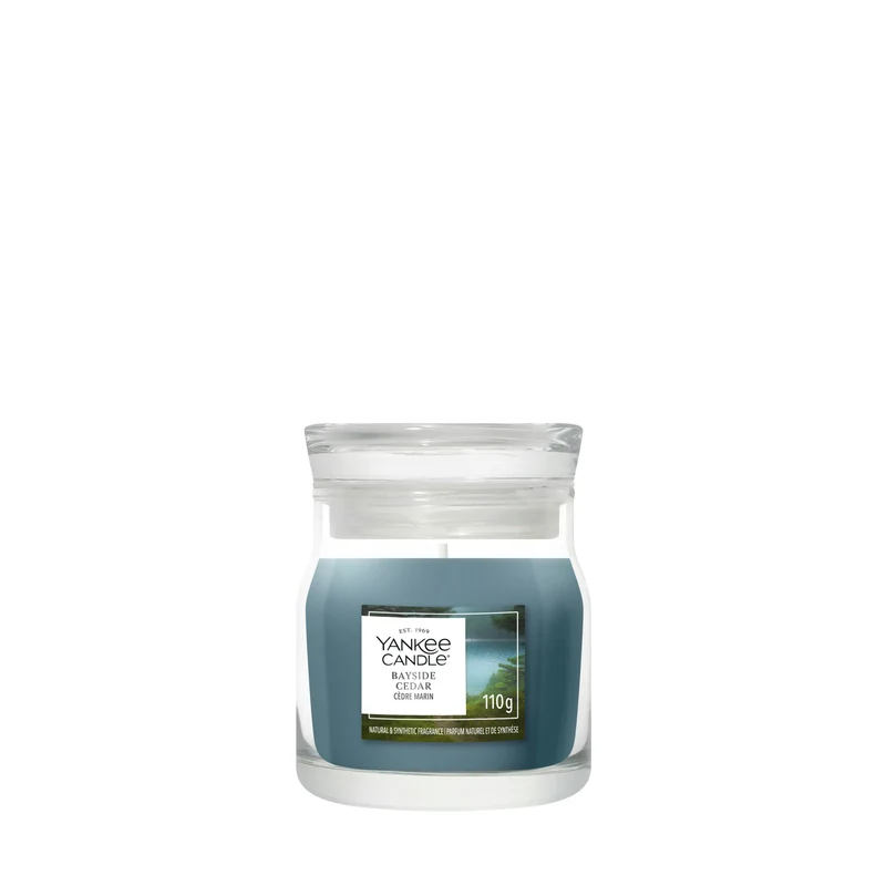 Candela Bayside Cedar 110g Blu Yankee Candle
