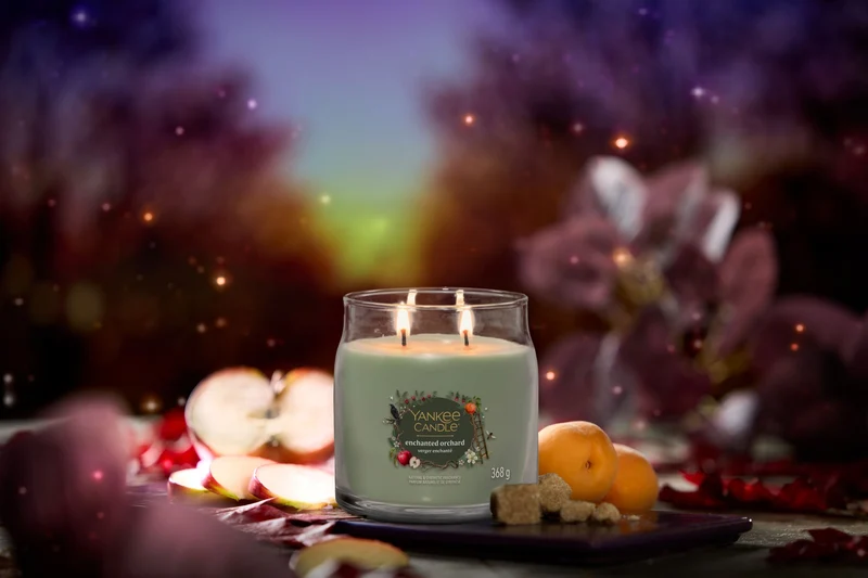YANKEE CANDLE Giara Media in vetro Signature Enchanted Orchard
