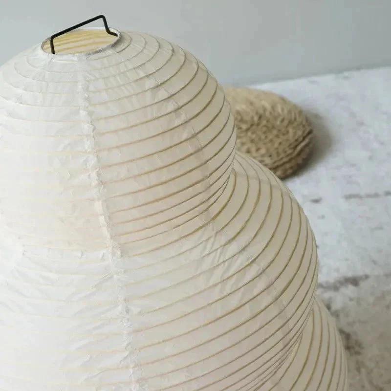 SabiGlow - Kunstnerisk Wabi Sabi Rispapir Gulvlampe med justerbart stativ
