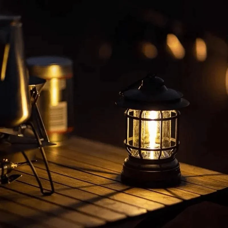 RetroFlame - Vintage LED lanterne til udendørs eventyr