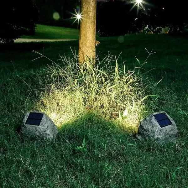 EcoRock - Naturinspireret solcellelampe til udendørs belysning