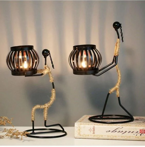 CandleGlow - Elegant retro lysestage til stilfuld indretning