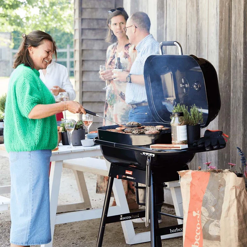 BARBECUE A CARBONELLA MAGNUS COMFORT