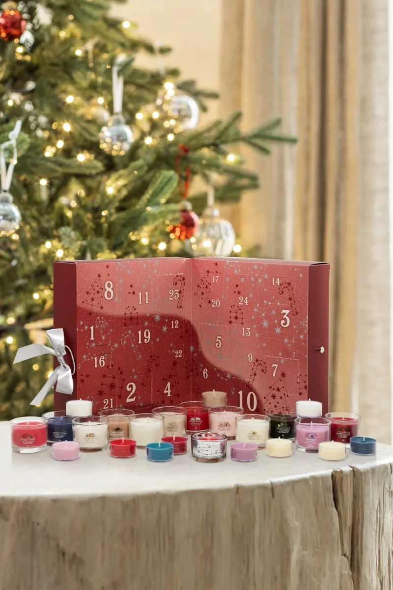 CALENDARIO DELL'AVVENTO A LIBRO CON TEA LIGHT