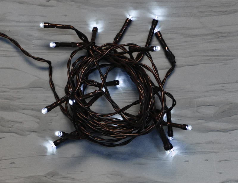 LUCI DI NATALE CATENA CON 20 LED BIANCO GHIACCIO 3MT