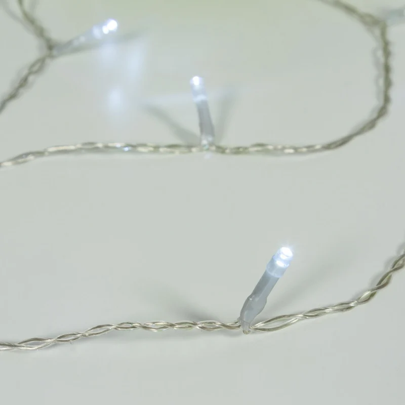 CATENA CON 10 LED BIANCO FREDDO